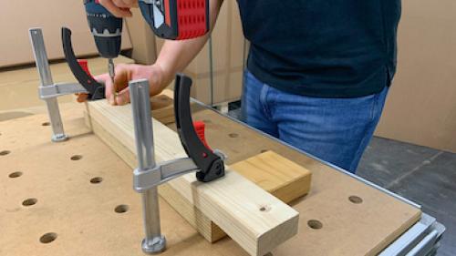 Clamping element for multifuncion tables TW-KLI