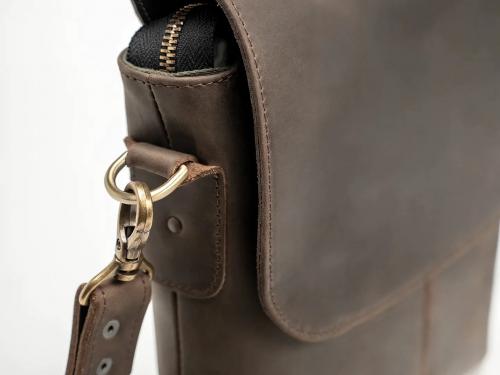 Beavercraft - Grip - Leather Flap Over Shoulder Bag for Men, Chocolate