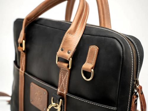 Beavercraft - Intense - Leather Business Laptop Bag, Black