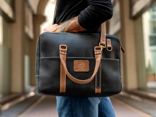 Beavercraft - Intense - Leather Business Laptop Bag, Black