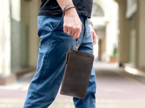 Beavercraft - Maverick - Leather Clutch Wristlet Hand Bag for Men, Chocolate
