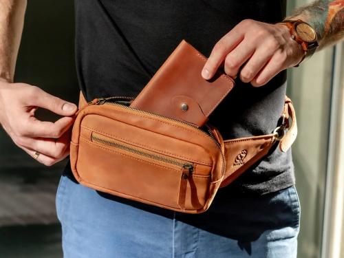 Beavercraft - Quest - Leather Waist Bag Fanny Pack Bum Bag for Men and Women, Brown