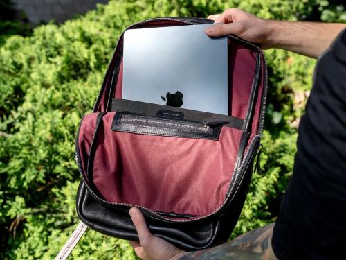 Beavercraft - Steadfast - Leather Laptop Backpack for Men, Black