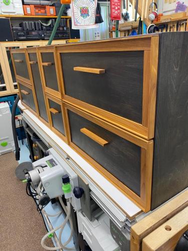 Projekti - Vanerilaatikosto Festool CSC SYS 50 sahalla