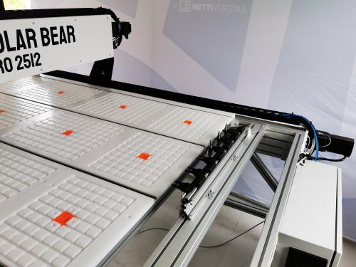 Polar Bear - PRO2512 CNC-Kone - Täyden levyn koko 